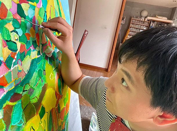 友達を待っているおしゃれなガラパゴスゾウガメ