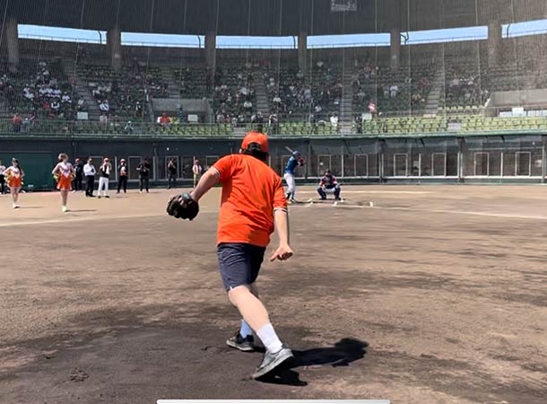 愛媛マンダリンパイレーツの試合で始球式！