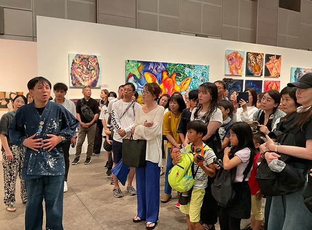 ギャラリートーク、ぜひ楽しんでください!!