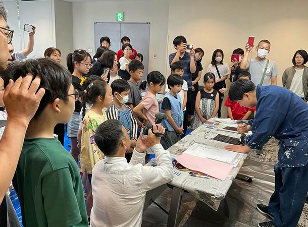 ワークショップとギャラリートーク