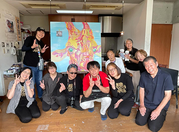 全国からファンの方が、アトリエに来てくれました。