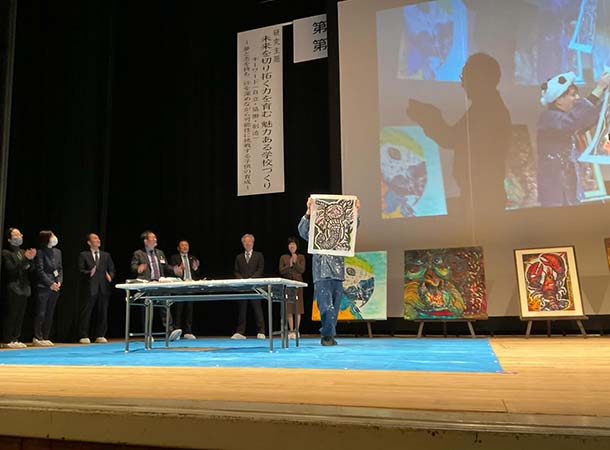 四国地区小中学校教頭会研究大会で講演とライブドローイング