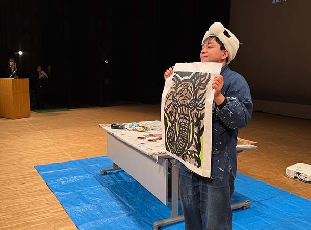 岡山県新見市に講演に行きました。