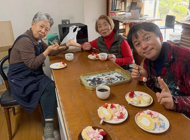 おばあちゃんのお誕生日（サプライズ）